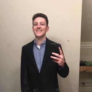 Meet your Posher, Grant